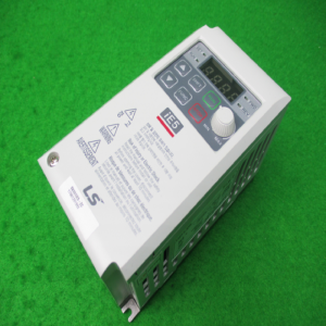 10487/인버터/SV001iE5-2C/삼상 220V/0.1KW/LS