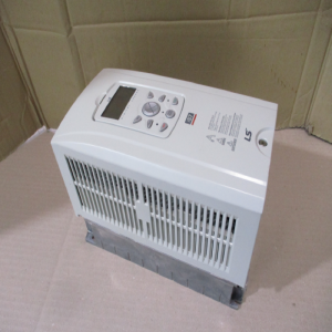 주35015/인버터/SV0008iS7-4NOFD/삼상,380V/1마력/LS
