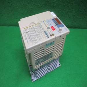 주25450/인버터/CIMR-V7AA22P2/삼상,220V/3마력/야스가와