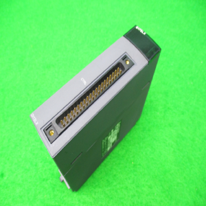노15926/PLC/Q172LX/시리얼E8406/미츠비시