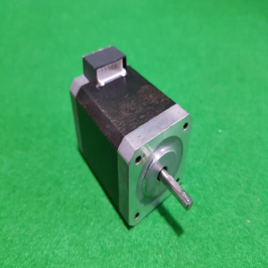 주26062/스텝핑모터/PKP246D23A/OM