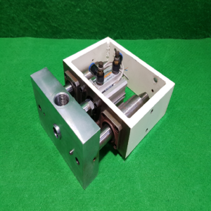 초35216/자작용치구거치대/공압실린더리니어가이드/ADQ2A40-20DCM-W8H/TPC