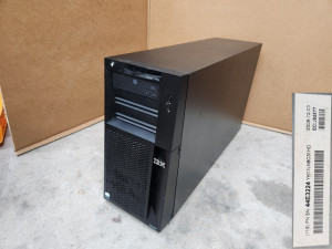 53541 산업용 컴퓨터 산업용PC Q80BD-J71LP21-25 PILA8460MBLK20 512MB 1RX8 PC2-5300F-555-11 HYMP564F72CP8D3-Y5 AC-T