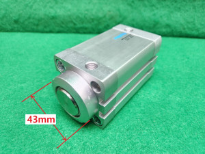 북53540 미사용 공압 실린더 Festo DFSP-40-25-DS-PA는 독일 페스토(Festo)사의 스토퍼 실린더(Stopper Cylinder) 모델