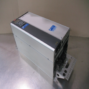 북63355/인버터/CDS303P18KT4E20H2XX~/3상 380V 25마력/DANFOSS