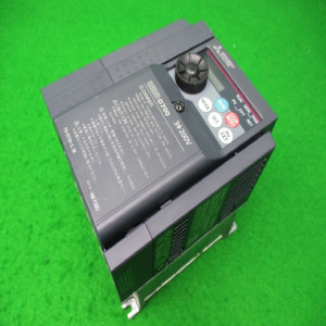 10357/인버터/FR-D720-2.2K/삼상 220V/3마력/미츠비시