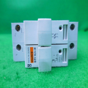 16101/퓨즈홀드/IEC947.3-AC20B/3개발송