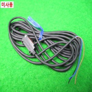 노13637/미사용광전센서/E3T-SL21/옴론