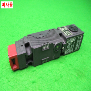 노55170/미사용세이프티안전도어스위치/D4GL-2HFA-A-SJ/옴론