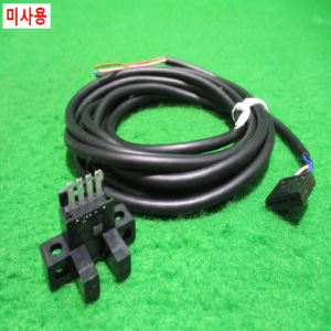 초25315/미사용광전센서,근접센서/EE-1010-R/2M/EE-SX671/옴론