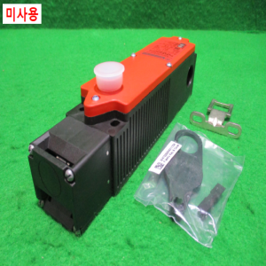 초25500/미사용안전도어스위치/XCSLE3737312
