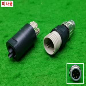 노50665/미사용원형컨넥터/XS5G-D418/옴론