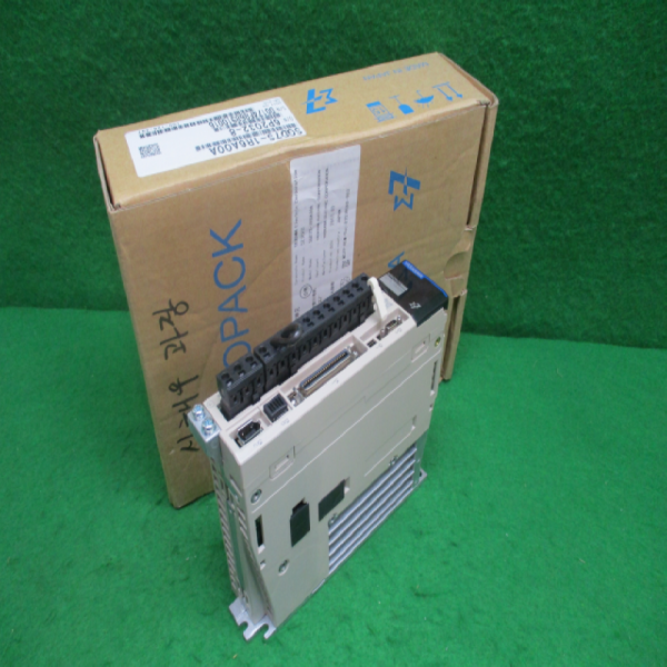 주75135/미사용서보드라이브/SGD7S-1R6A00A/200W/야스가와