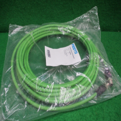초25770/미사용4핀버스통신케이블/NEBC-D12G4-ES-10-S-D12G4-ET/FESTO