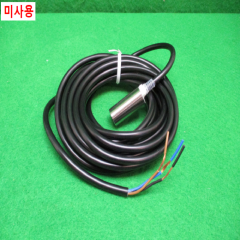 초25853/미사용원주형근접센서/E2EH-X7C1/옴론