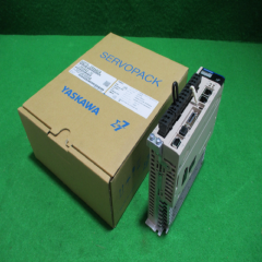 초35068/미사용서보드라이브/SGD7S-2R8AA0A/400W/야스가와