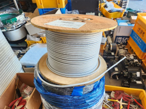 초52368 LS전선 SF/UTP 케이블 200M SFP-E-C5G-E1VN-M0.5X004P/GY 약200M