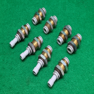 초13281/금속피팅/피팅내경10/8개발송