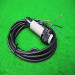 노16228/미사용근접센서/CR18-8DN/오토닉스