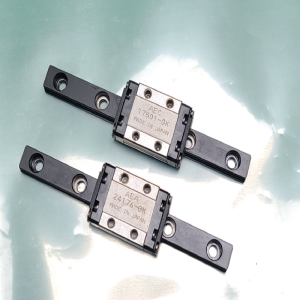 초13327/LM가이드/길이94,폭9/2개발송/SRS9XM