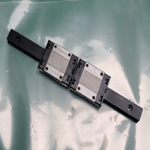 초13330/LM가이드/길이189,폭15/SRS15M/THK