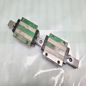 초13345/LM가이드/길이300,폭23/SHS25/THK