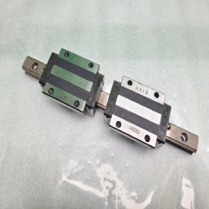 초13367/LM가이드/길이210,폭15/SHS15C/THK