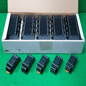 초20834/미사용14핀릴레이소켓/PYFZ-14-E/낱개5개발송/오므론