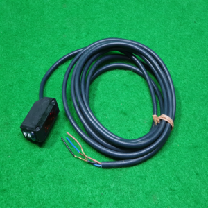 노79024/미사용근접센서/E3Z-L61/오므론