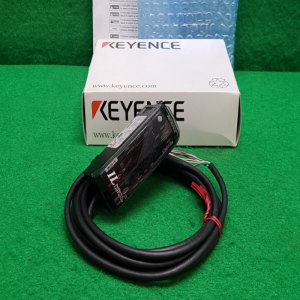 초23597/미사용키엔스센서앰프/IL-1000/KEYENCE