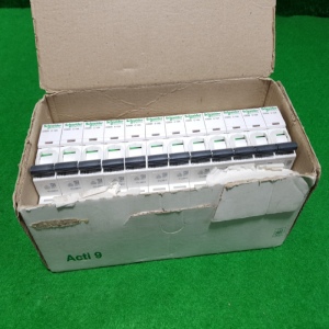 노29036/미사용회로보호용차단기/A9F74110/iC60N/10A/슈나이더