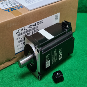 주13189/미사용서보모터/SGM7J-02AFD2C/200W/야스카와