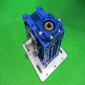 북61357/서보웜감속기/NMRV050/감속비60대1/MOTOVARIO